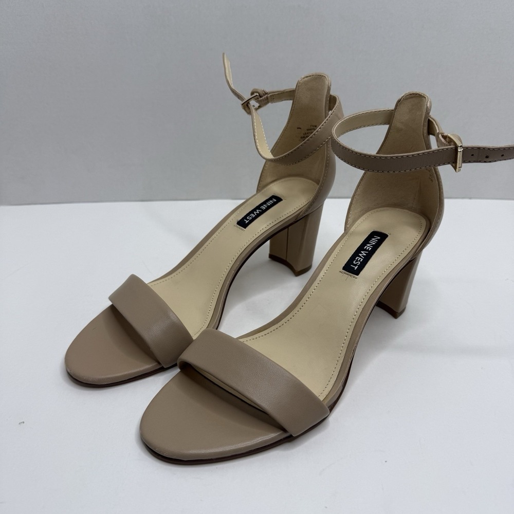 Nine West NVYPRUCE Women’s Leather Ankle Strap Block Heel Sandals 7.5M Taupe